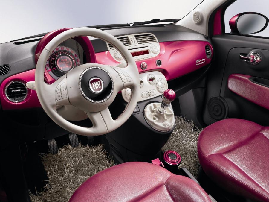  Fiat 500 Barbie Edition 2009 года  (фото 4 из 30)